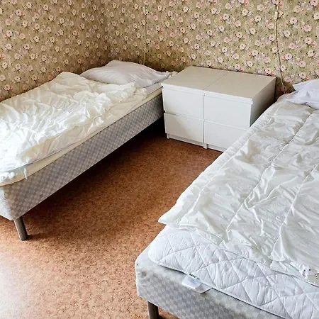9 Person In Kortgarden Feriehus