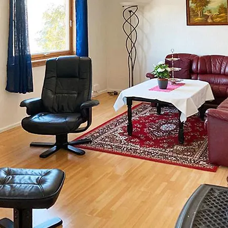 9 Person In Kortgarden Feriehus *
